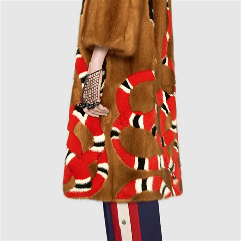 gucci winter coats 2015|gucci fur coats female.